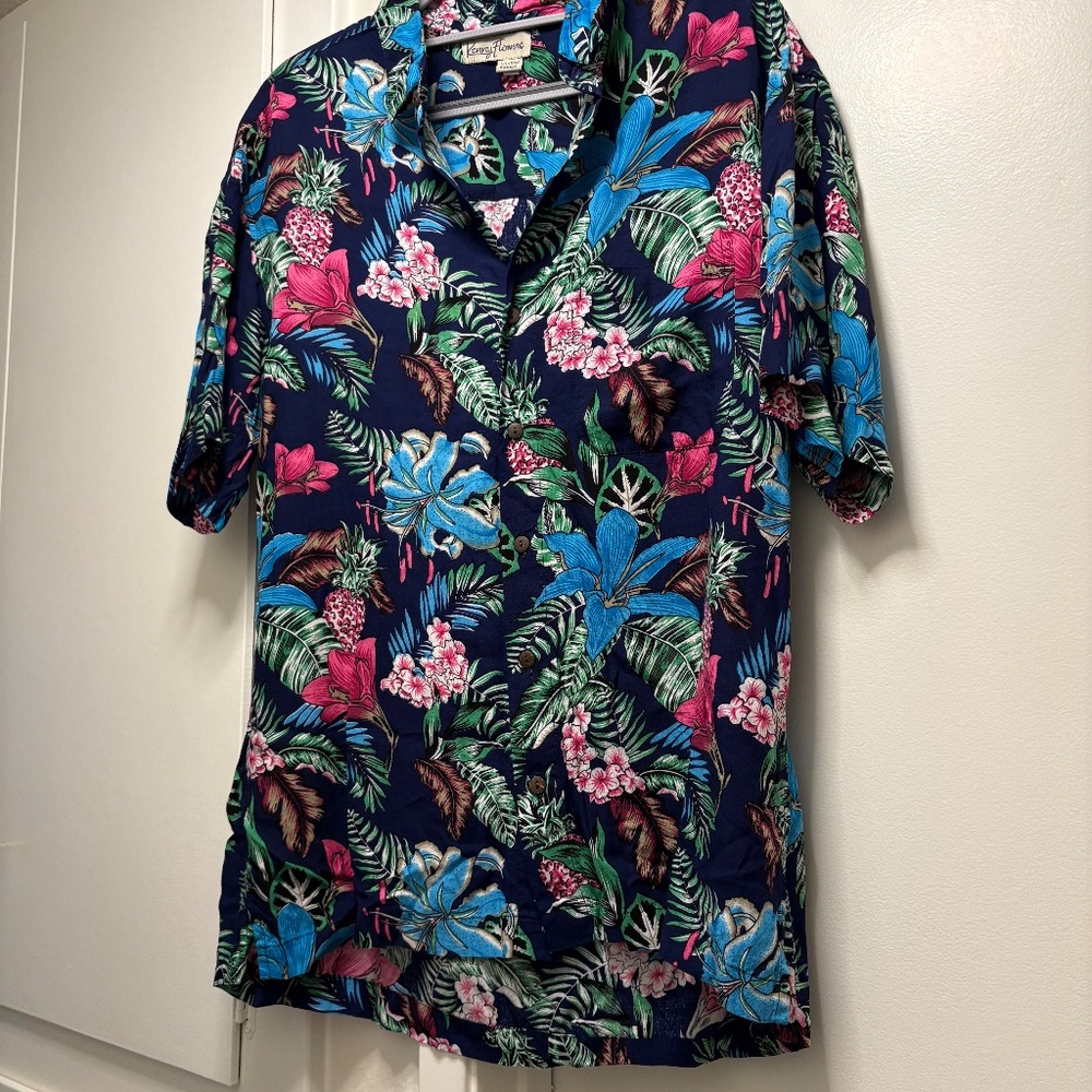 The Flower Hour - Short Sleeve Shirt from Kenny Flowers - Picture 2 of 9